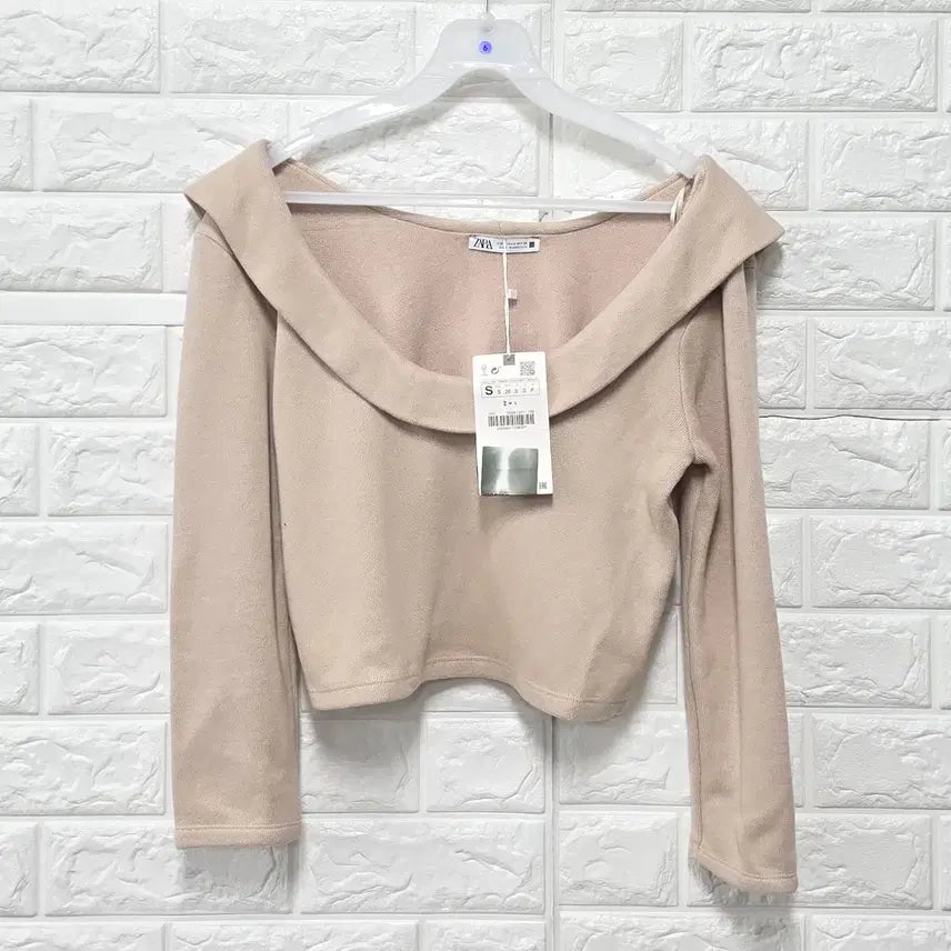 [BUNJANG] ZARA Off-Shoulder Crop Top / S 자라 ZARA 오프숄더 크롭티(새상품) C228