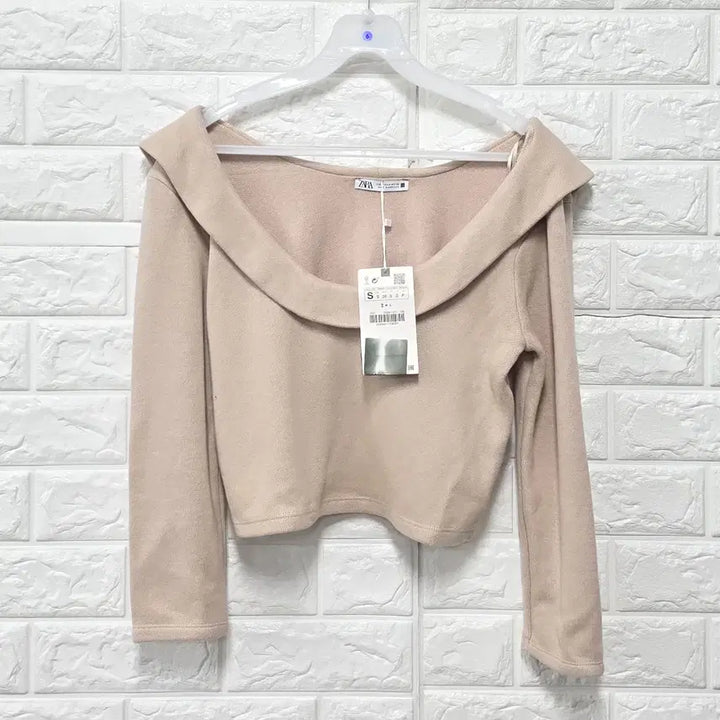 [BUNJANG] ZARA Off-Shoulder Crop Top / S 자라 ZARA 오프숄더 크롭티(새상품) C228