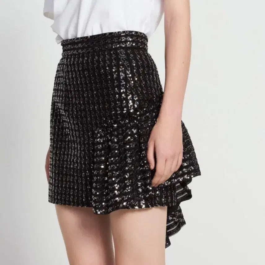 [BUNJANG] Sandro Dorothe Ruffled Metallic Sequin Mini Skirt / 산드로(Sandro)의 도로테 러플 메탈릭 시퀸 미니스커트 55
