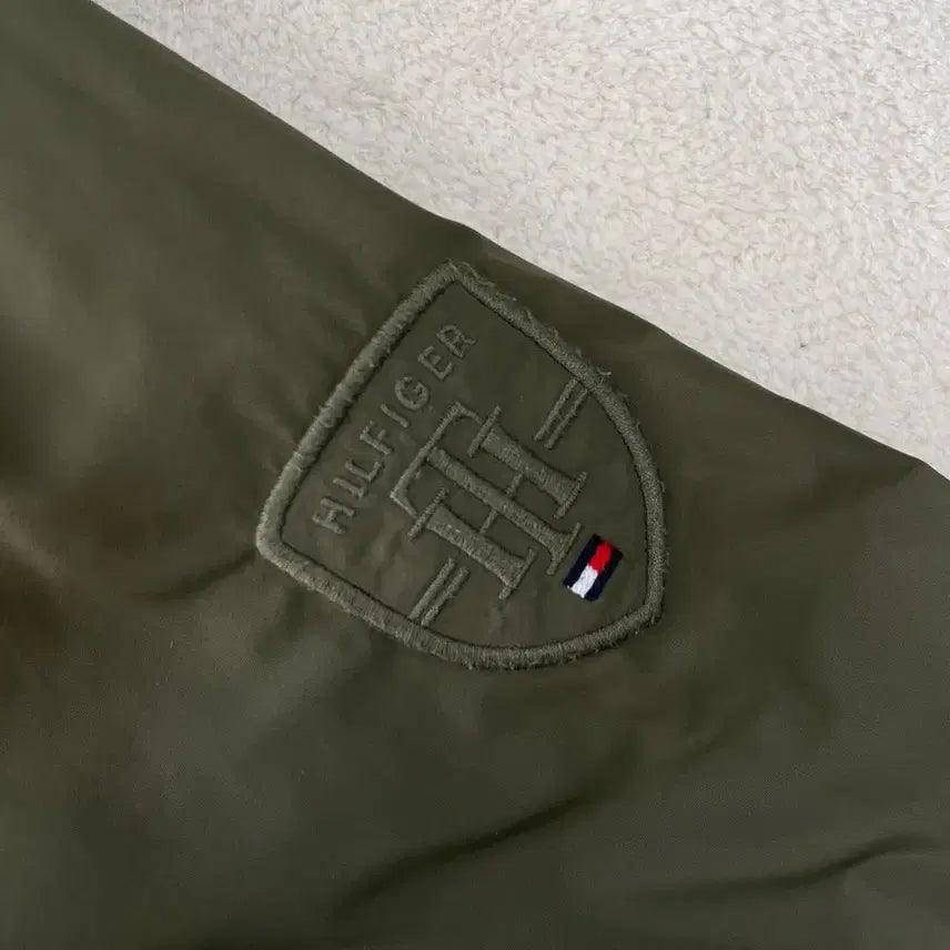 [BUNJANG] Tommy Hilfiger Field Blouson Windbreaker (Size 100) / L 타미힐피거 필드 블루종 바람막이 100