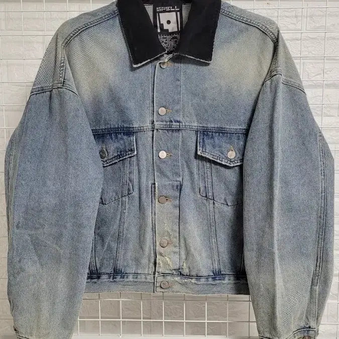 [BUNJANG] Spell Edit Cropped Denim Jacket / [F]스펠에디트 프리사이즈 블랙카라디테일 크롭오버핏 청자켓 F