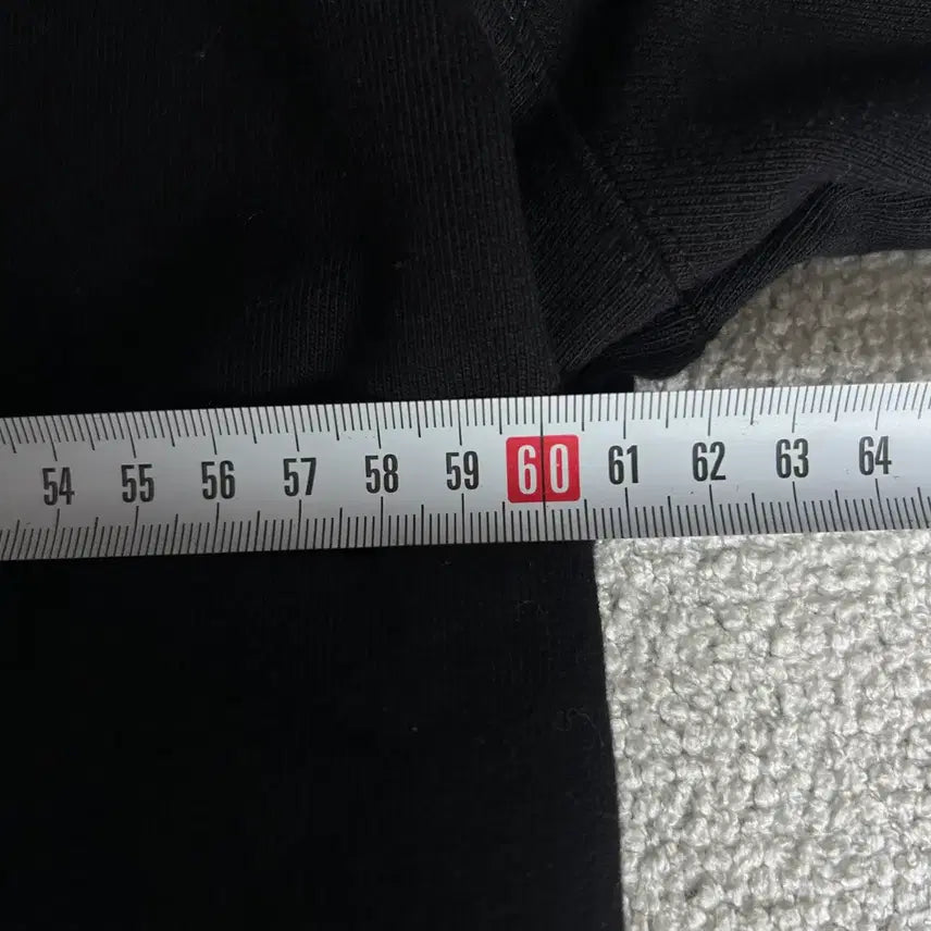 [BUNJANG] NoManual Black Fleece Sweatshirt (Size M) / 노메뉴얼 블랙 기모 맨투맨 티셔츠 m