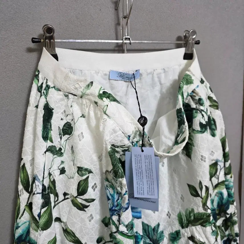 [BUNJANG] Blumarine Unbalanced Floral Skirt - L / 블루마린 언바란스 플라워 스커트 L  n3155  미착용제품