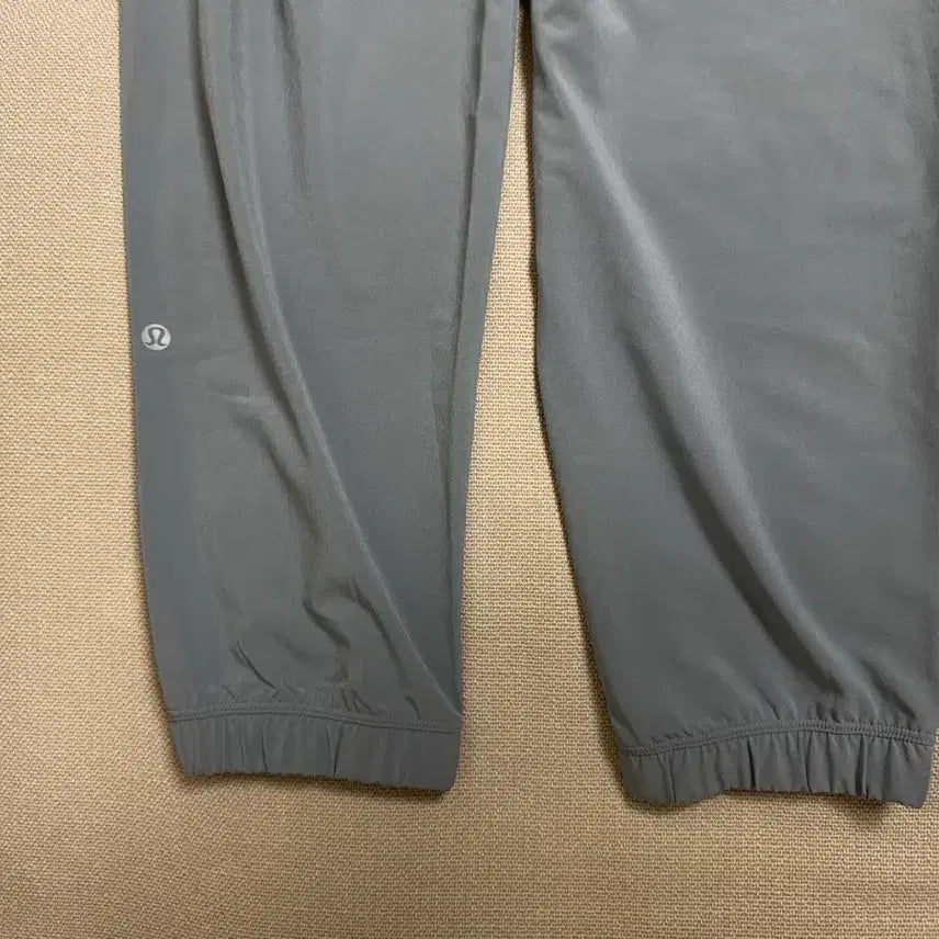 [SOLD OUT] 새상품) 룰루레몬 남성 조거 팬츠 31~34