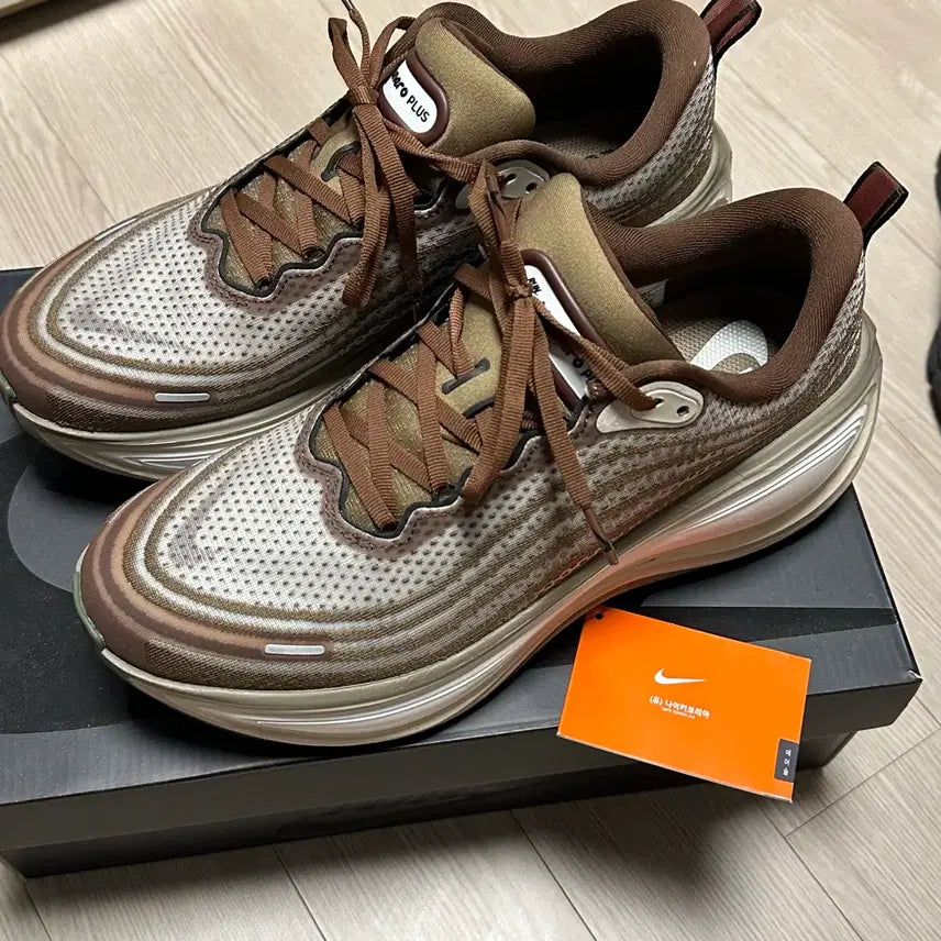[BUNJANG] Nike Vomero Plus QS Men&