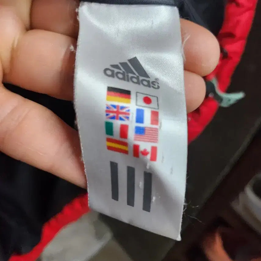 [BUNJANG] Adidas Red and Black Padded Jumper / [95]아디다스 레드/블랙 패딩 점퍼.  /7