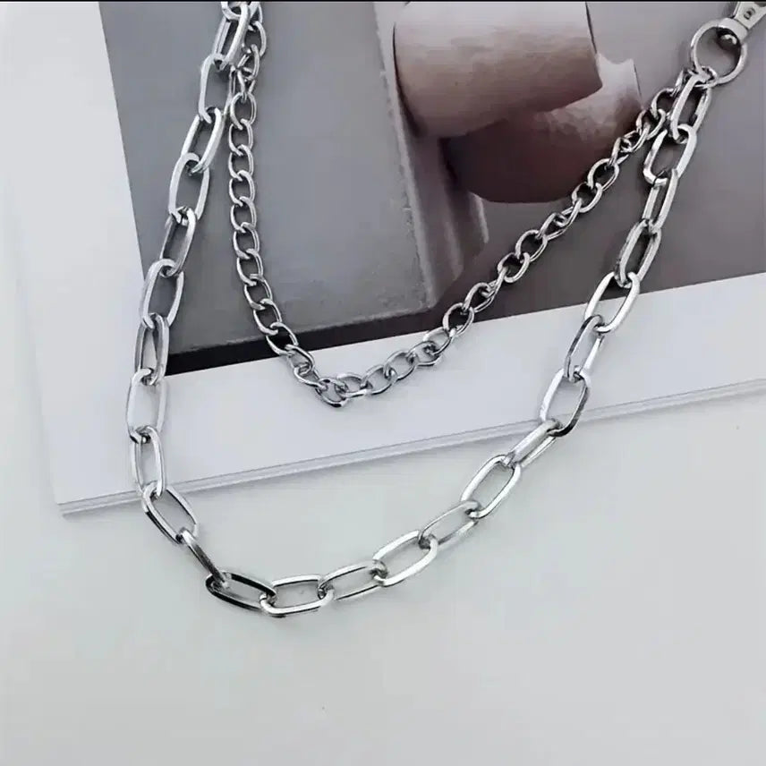 [BUNJANG] Black Pleated Skirt with Chain Belt / 남 녀 블랙 플리츠 스커트  체인 벨트