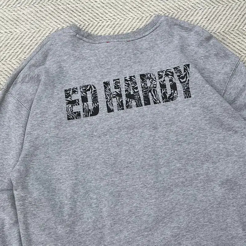 [BUNJANG] Ed Hardy Embroidered Sweatshirt / 에드하디 자수 맨투맨 r3224