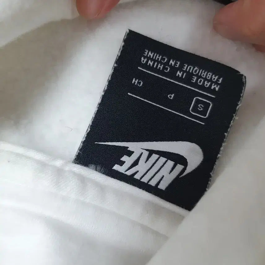 [BUNJANG] Nike Big Swoosh Leopard Fleece Hoodie (White) - S / 나이키 후드티 빅스우시 레오파드 기모 화이트 s