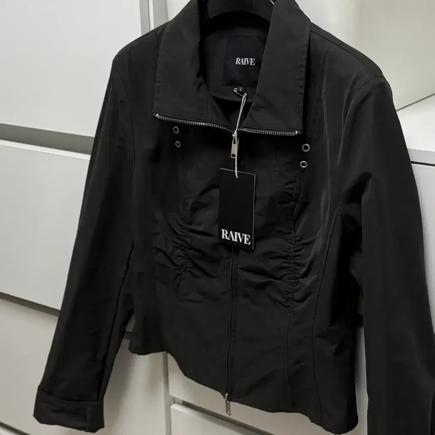 [BUNJANG] Rave Shirred Slim Fit Zip Up Jacket / 레이브 shirred slim fit zip up 집업 자켓