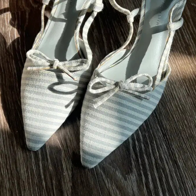 [BUNJANG] Charles &amp; Keith Ribbon Stripe Slingback Heels / 찰스앤키스 리본 스트라이프 힐 슬링백225 6cm