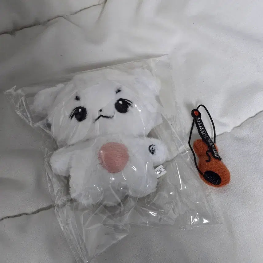 [BUNJANG] ChaniJju Lucy Shin Yechan Doll / 차니쮸 루시 신예찬 인형