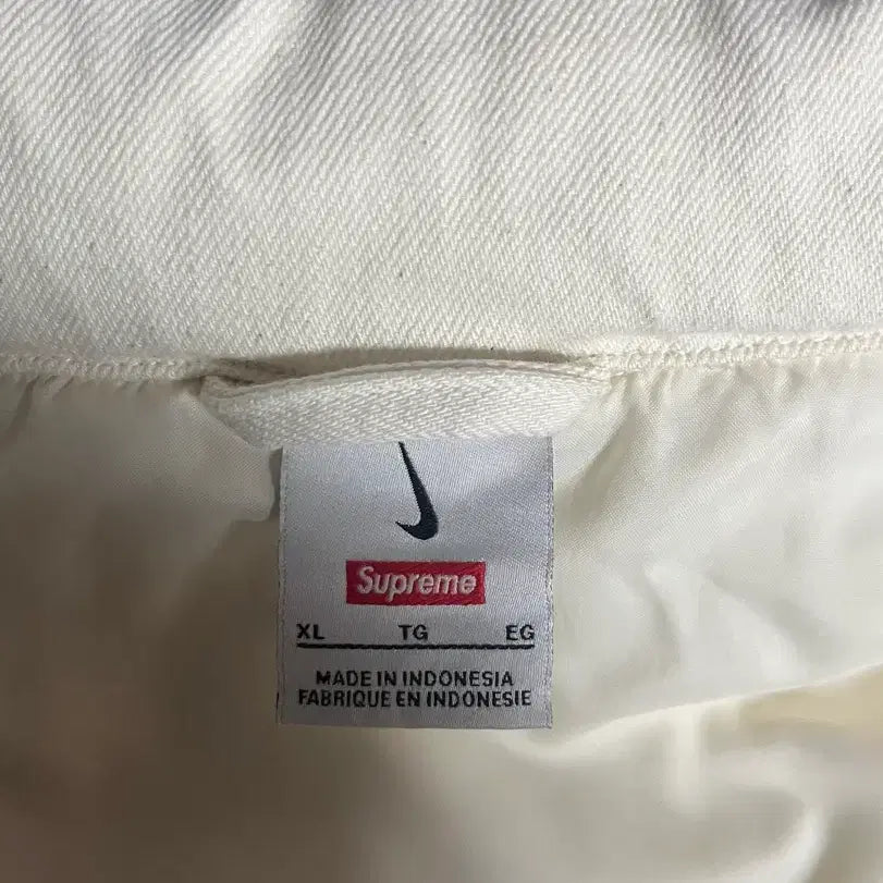 [BUNJANG] Supreme Nike Denim Puffer Vest Natural / 슈프림 나이키 패딩 베스트 판매합니다!