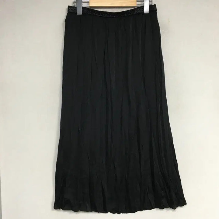 [BUNJANG] Delara Pleated Banding Skirt (Size 64) / 22 델라라나 플리츠 밴딩 스커트 64