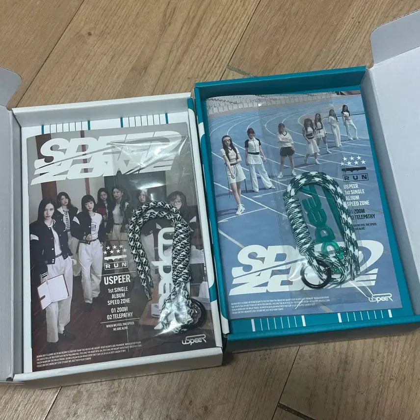 [BUNJANG] Uspeer Album Keychain Bundle Set / uspeer 유스피어 앨범 키링 일괄 양도