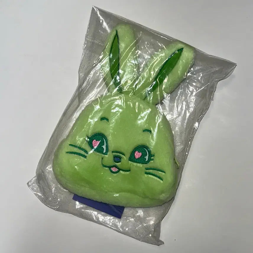 [BUNJANG] NewJeans Tokki Plush Face Pouch Green / 뉴진스 토끼 플러시 얼굴 파우치 그린