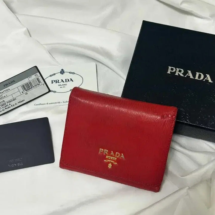 [BUNJANG] Prada Wallet / 프라다 반지갑