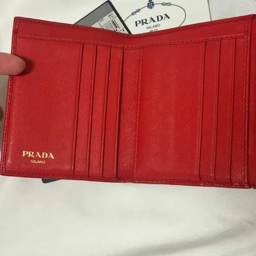 [BUNJANG] Prada Wallet / 프라다 반지갑