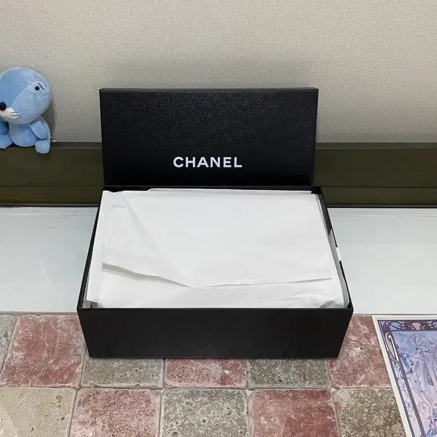[BUNJANG] Chanel Shoe Box Set / 샤넬 신발박스(30.5x20.5x10) + 속지 + 북렛
