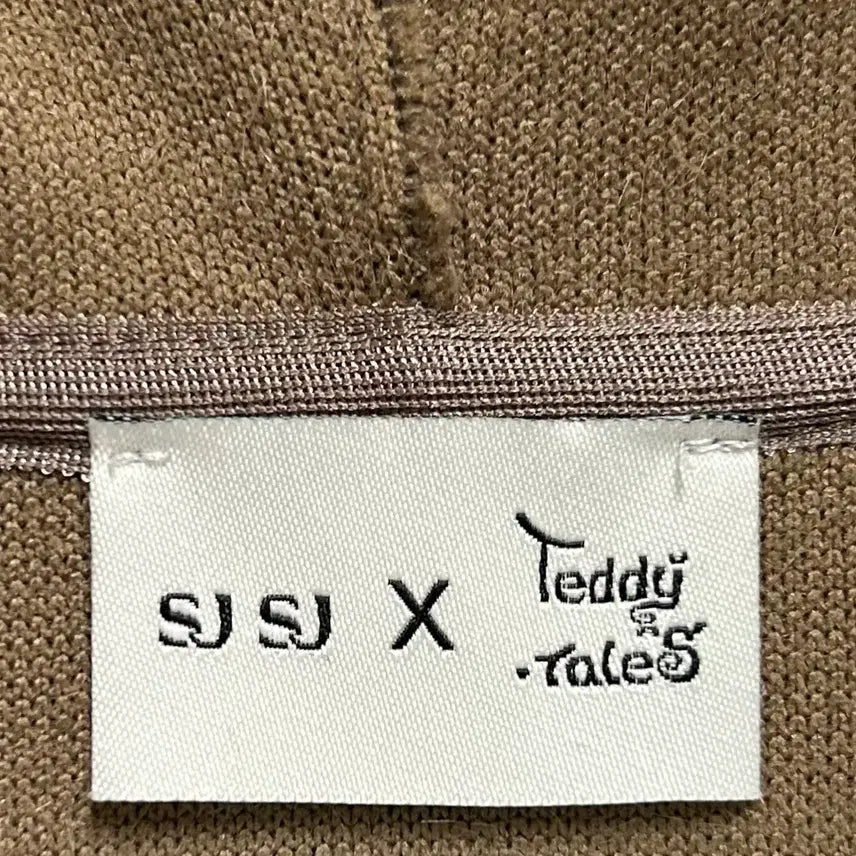 [BUNJANG] SJSJ Teddy Tales Fur Textured Hooded Knit Top / [여자-85]SJSJ X 테디테일즈 퍼 텍스처 후드 니트 탑