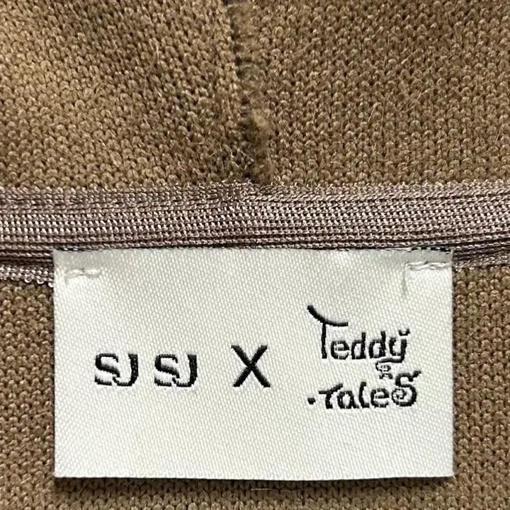 [BUNJANG] SJSJ Teddy Tales Fur Textured Hooded Knit Top / [여자-85]SJSJ X 테디테일즈 퍼 텍스처 후드 니트 탑