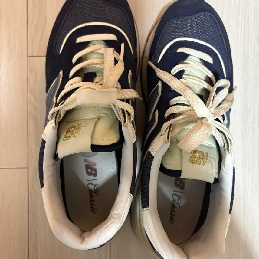 [BUNJANG] New Balance Legacy Navy Sneakers / 뉴발란스레거시 네이비 245