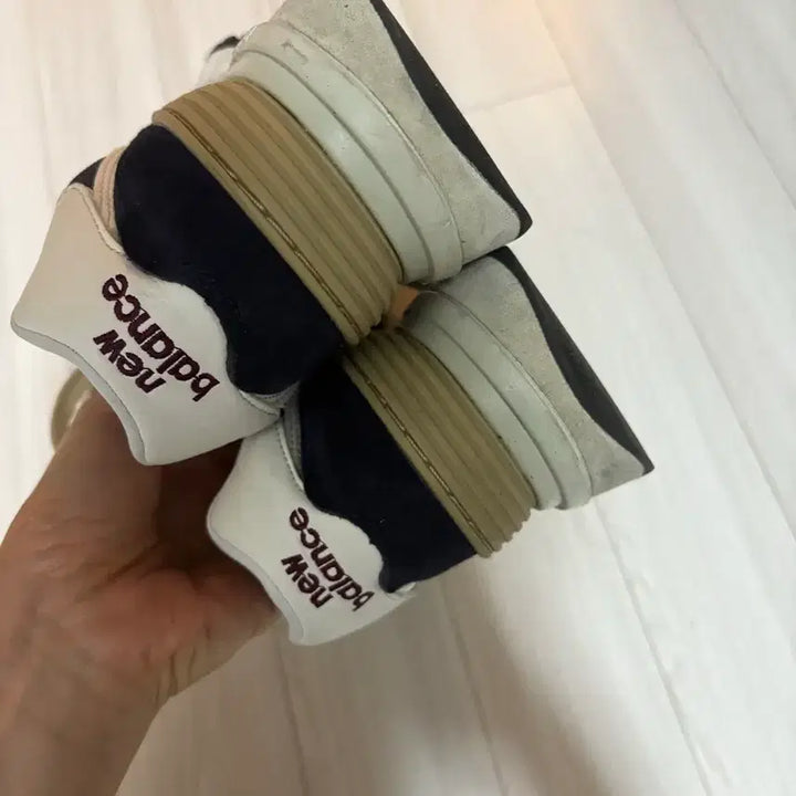 [BUNJANG] New Balance Legacy Navy Sneakers / 뉴발란스레거시 네이비 245