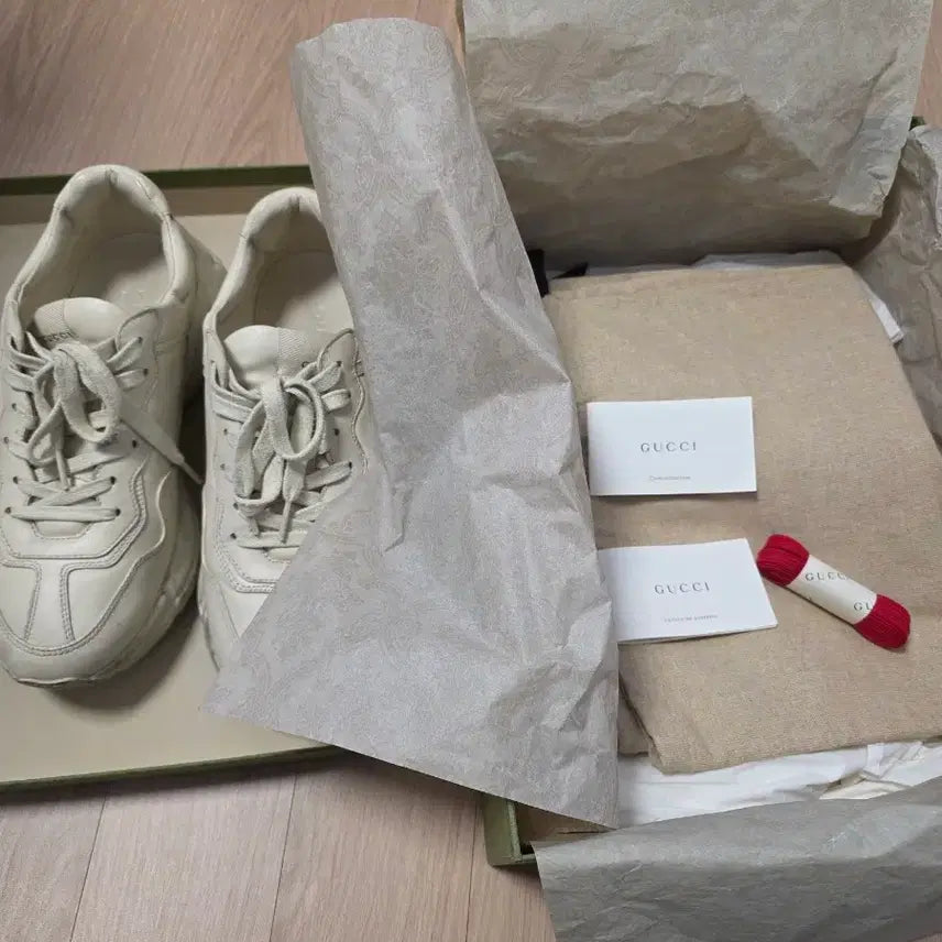 [BUNJANG] Gucci Rhyton Sneakers / 구찌 라이톤 UK 6.5 / EU 40.5 사이즈