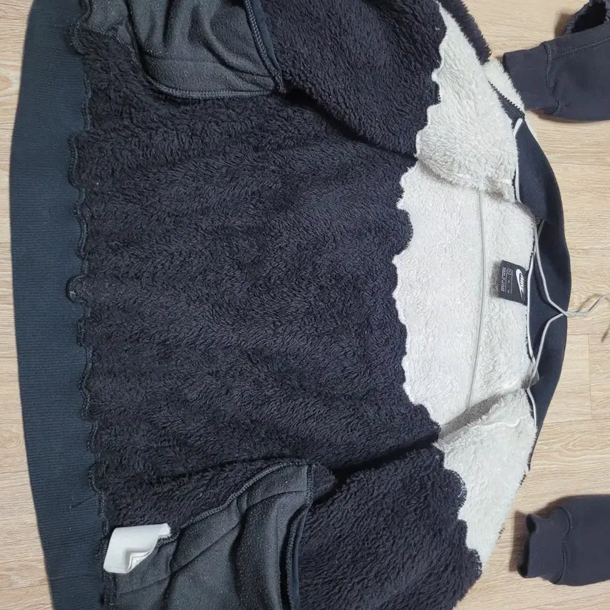 [BUNJANG] Nike Fleece Jacket Black/White (Women&
