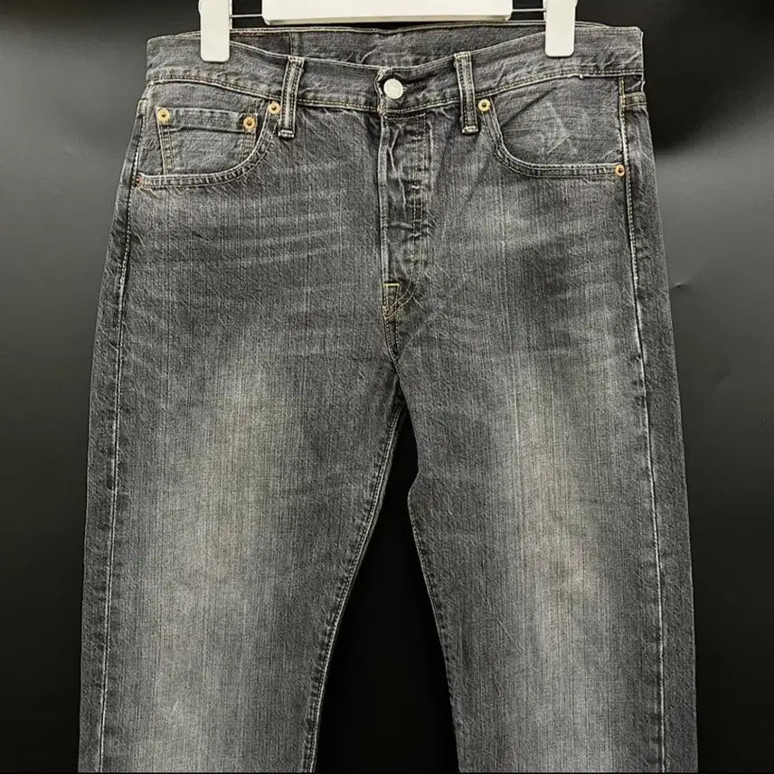 [SOLD OUT] (31인치)빈티지 리바이스 501 청바지 le133
