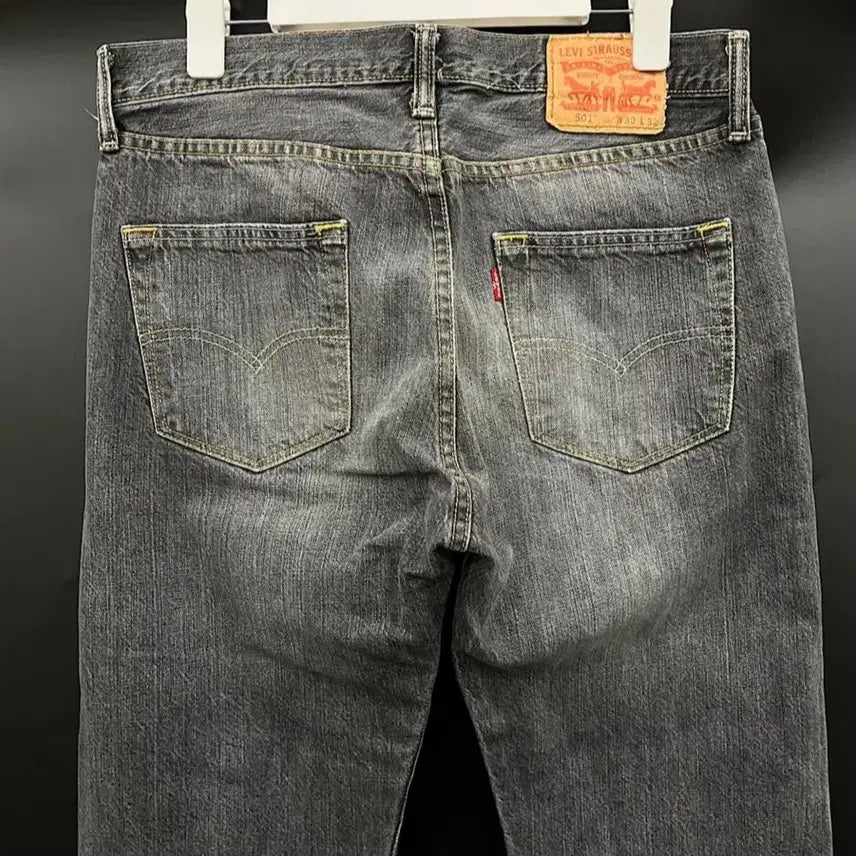 [SOLD OUT] (31인치)빈티지 리바이스 501 청바지 le133