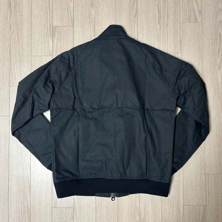 [BUNJANG] Barbour x Baracuta G9 Waxed Cotton Jacket / 바버 X 바라쿠타 왁스드 코튼 G9자켓 네이비 L