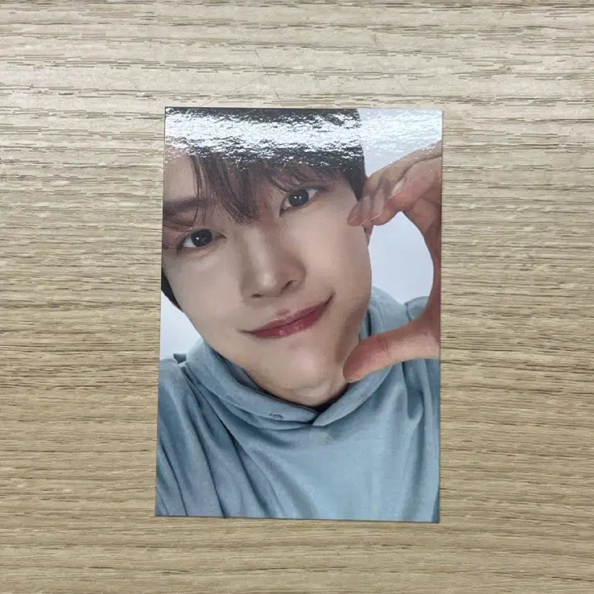 [BUNJANG] RDone Bringgreen Kim Gunwoo Photocard / 알디원 브링그린 김건우 포카