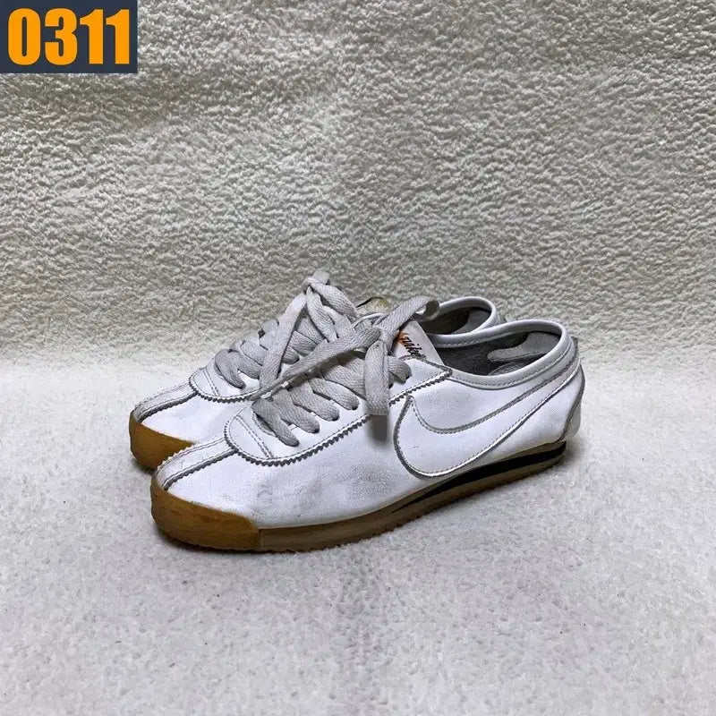 [BUNJANG] Nike Cortez 72 Phantom Beige Sneakers / [235] 나이키 코르테즈72 팬텀 베이지 스니커즈 캐주얼신발
