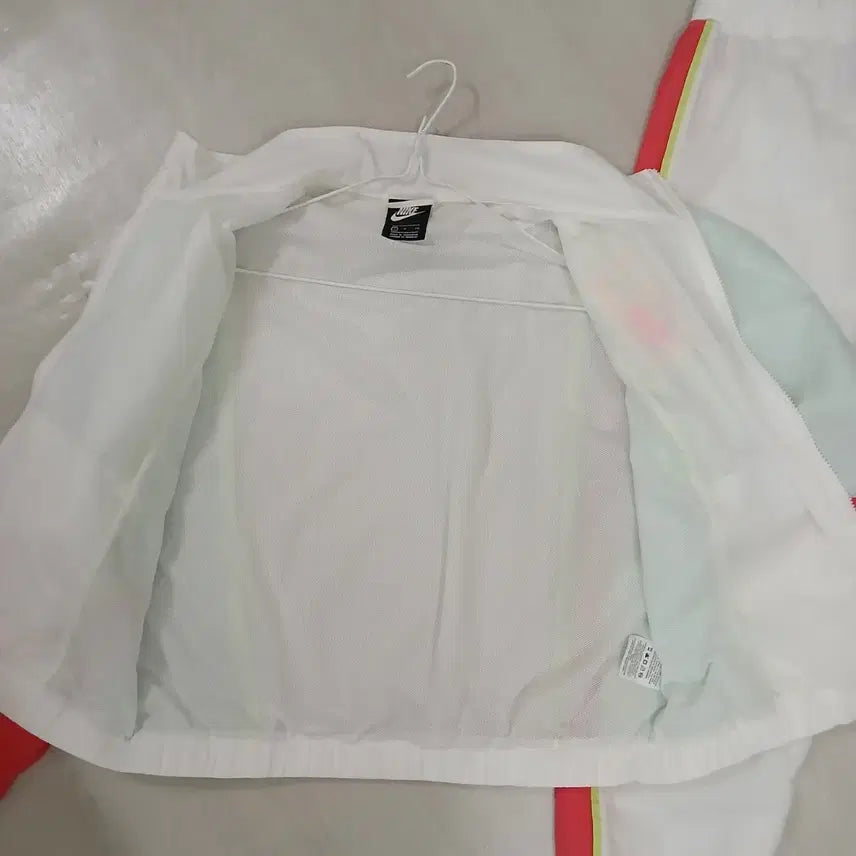 [BUNJANG] Nike Woven Jacket and Pants Set / (미사용) 나이키우븐재킷팬츠 셋업 오버핏 66~66반