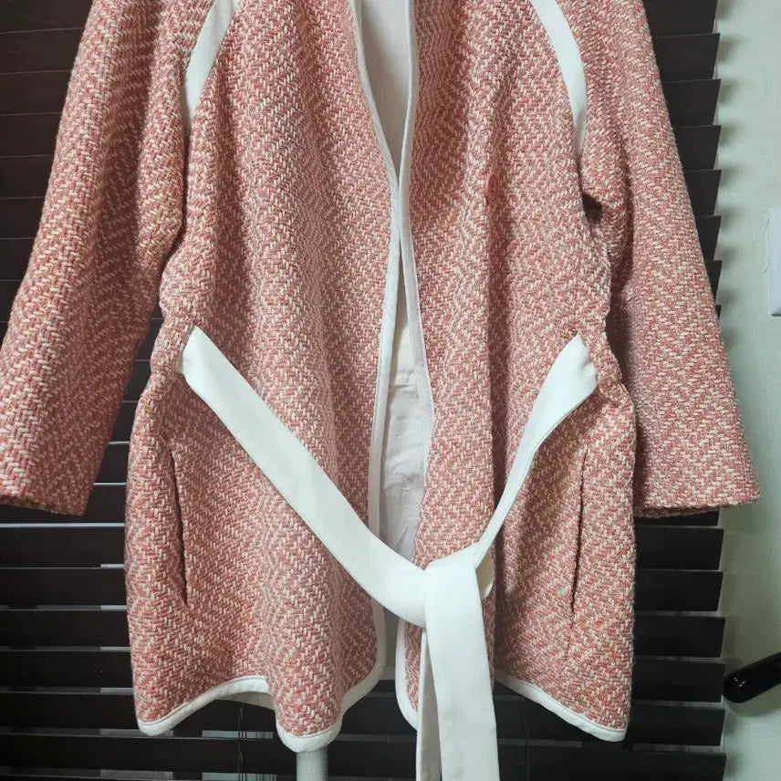 [BUNJANG] Maje Tweed Belted Jacket Coral Pink / 마쥬 트위드 벨티드 자켓 코랄 핑크