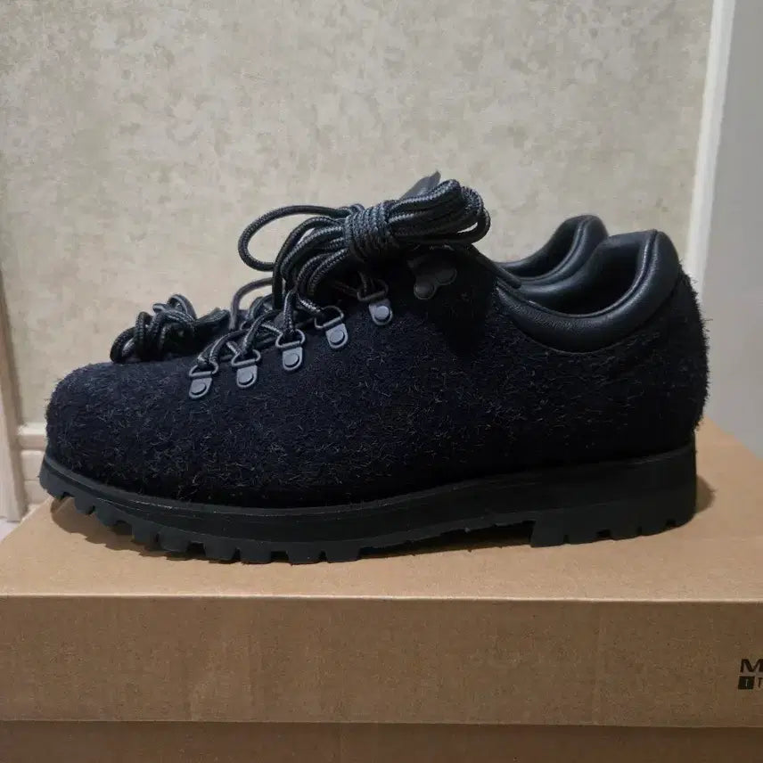 [BUNJANG] Merrell Wilderness Hiking Boots / 머렐 와일더니스 새상품 US7.5  UK7  EU41