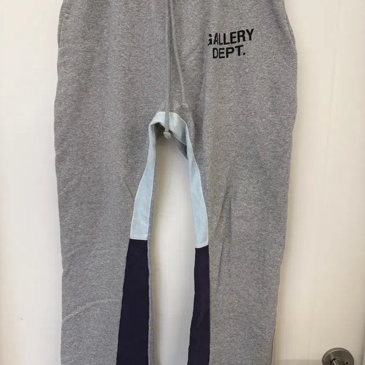 [SOLD OUT] 갤러리디파트먼트 플레어 스웻팬츠