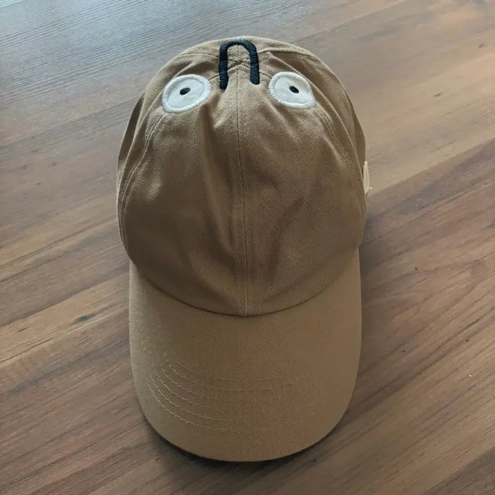 [BUNJANG] Stereo Vinyls Beige Ball Cap / 장줄리앙 X 스테레오 바이널즈 콜라보 베이지 볼캡 모자