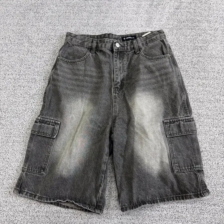 [BUNJANG] Black Denim Bermuda Shorts / 흑청 버뮤다 팬츠