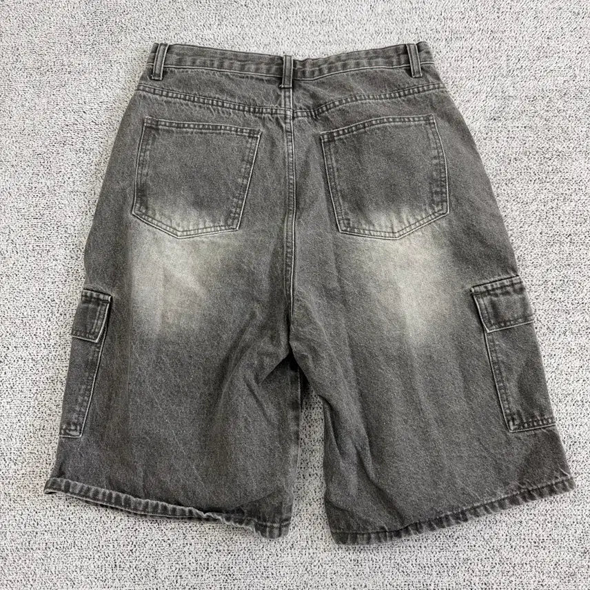 [BUNJANG] Black Denim Bermuda Shorts / 흑청 버뮤다 팬츠