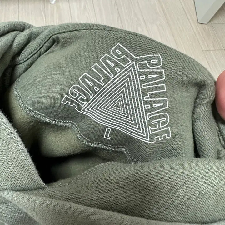 [BUNJANG] Palace x Porter Hoodie Olive / 팔라스 x 포터 후드 올리브