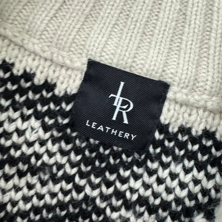 [BUNJANG] FREE Leatherly Nordic Two-Way Knit Zip-Up / FREE 레더리 노르딕 투웨이 니트 집업