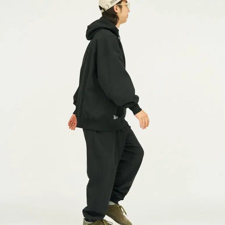 [BUNJANG] FreshService Light Oz Jogger Pants / 프레쉬서비스 라이트 오즈 조거팬츠