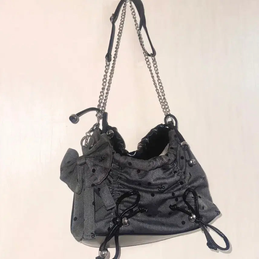 [BUNJANG] Bundle Set of Various Clothes / 옷 여러벌 일괄 판매
