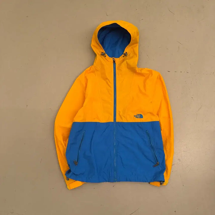 [SOLD OUT] 노스페이스 재팬 고프코어 바람막이