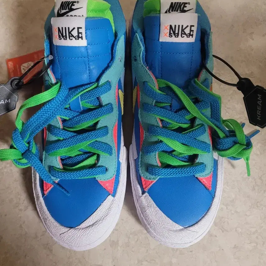 [BUNJANG] Nike Sacai KAWS Blazer Low Neptune Blue (260mm) / 나이키 x 사카이 x 카우스 블레이저 로우 넵튠 블루(260)