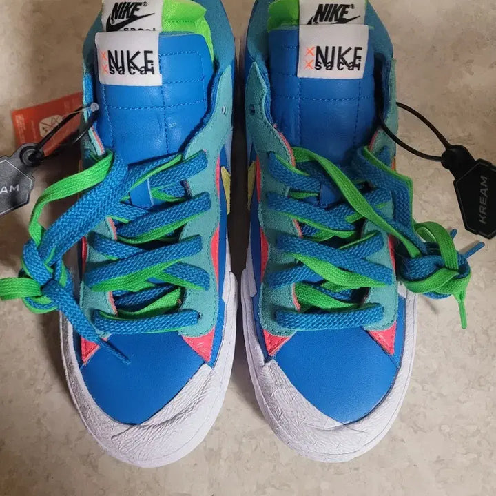 [BUNJANG] Nike Sacai KAWS Blazer Low Neptune Blue (260mm) / 나이키 x 사카이 x 카우스 블레이저 로우 넵튠 블루(260)
