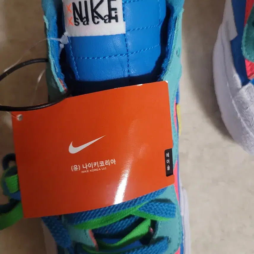[BUNJANG] Nike Sacai KAWS Blazer Low Neptune Blue (260mm) / 나이키 x 사카이 x 카우스 블레이저 로우 넵튠 블루(260)