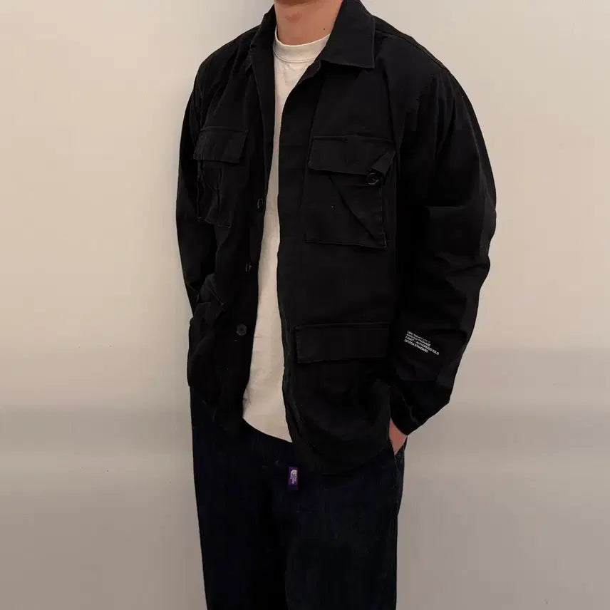 [SOLD OUT] LMC 프린팅 멀티포켓 셔츠